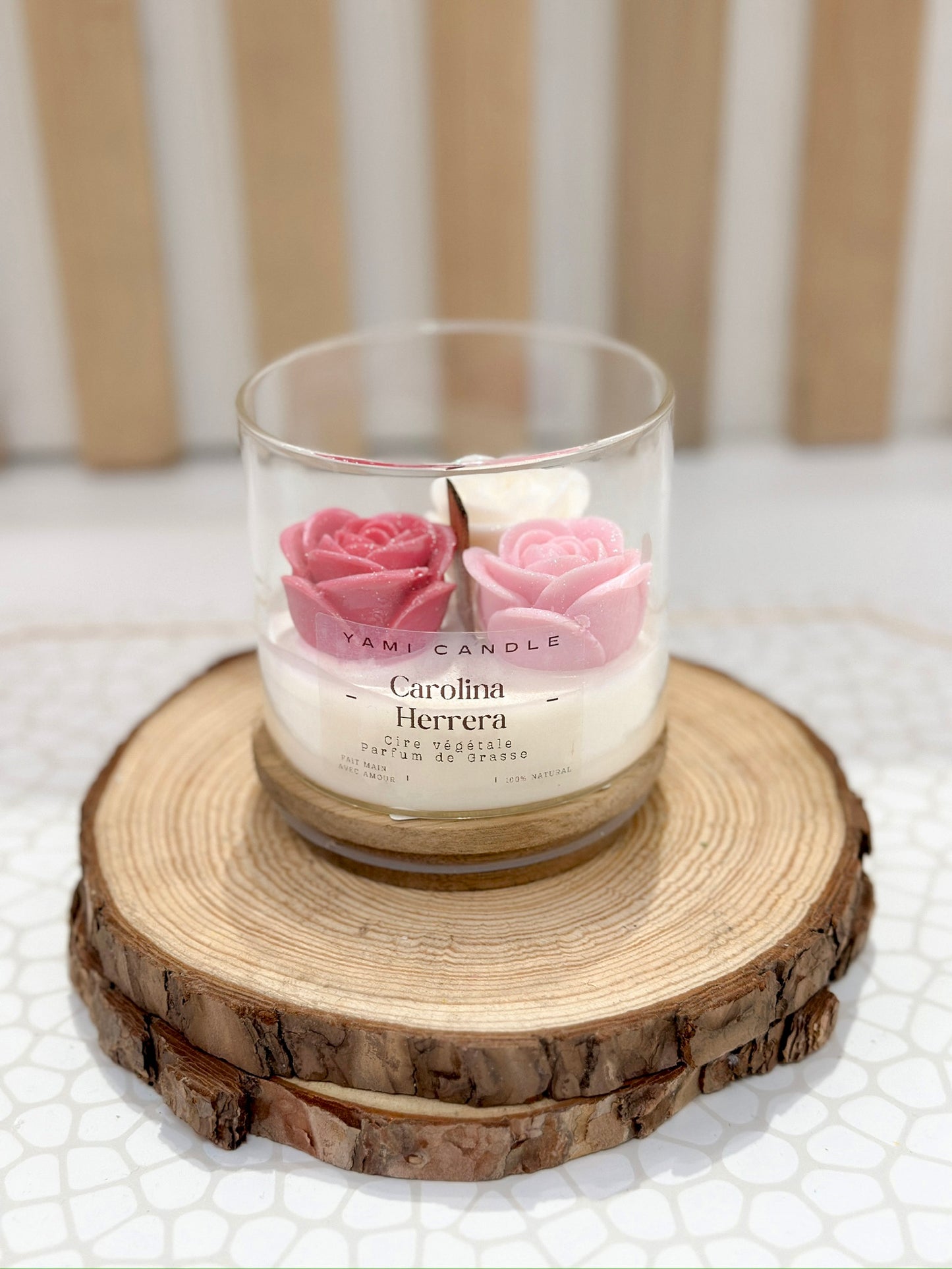 Roses sous bocal- Carolina Herrera